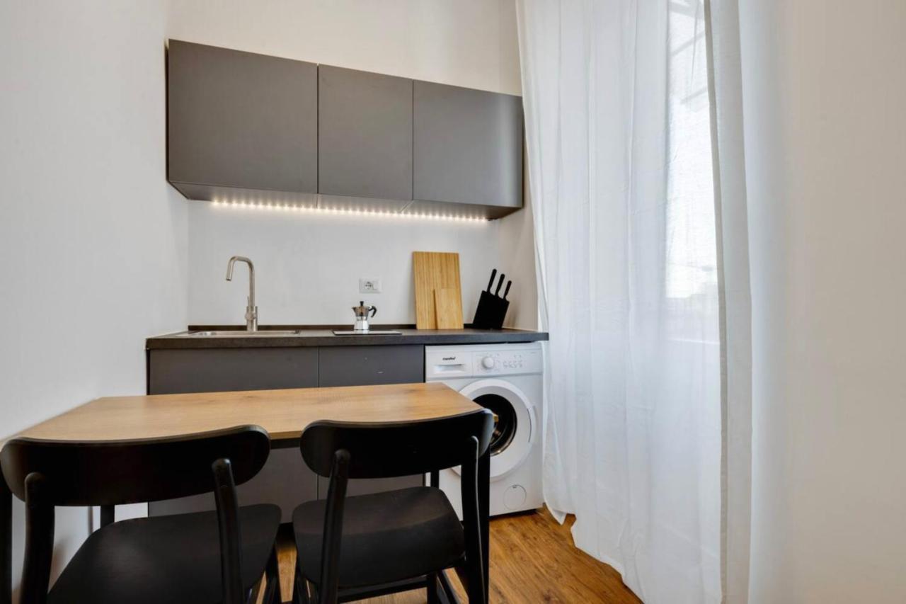 Navigli Loft - Hosted By Sweetstay Милано Екстериор снимка