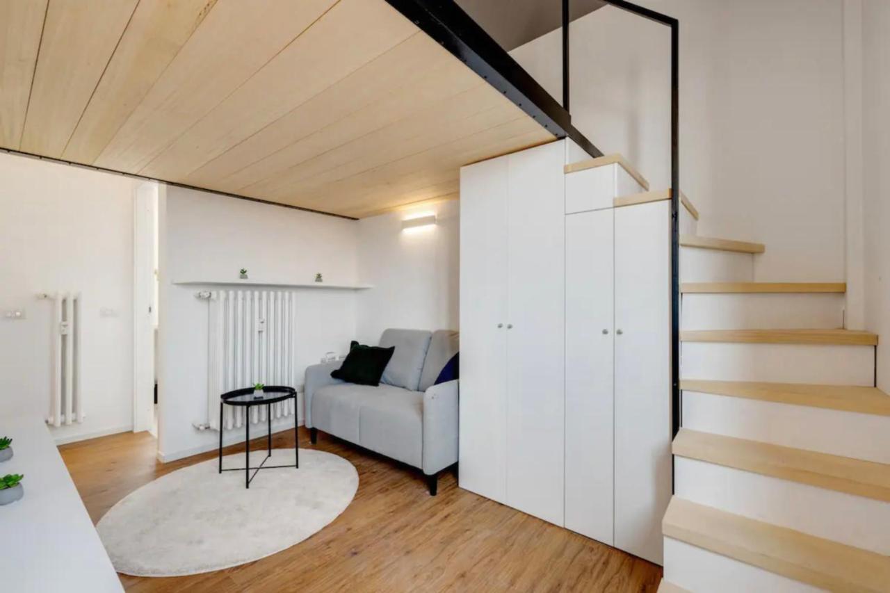 Navigli Loft - Hosted By Sweetstay Милано Екстериор снимка